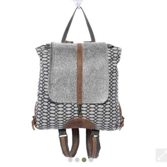 MYRA HONEY BEE PRINT BACKPACK BAG NEW WITH TAGS main image 7